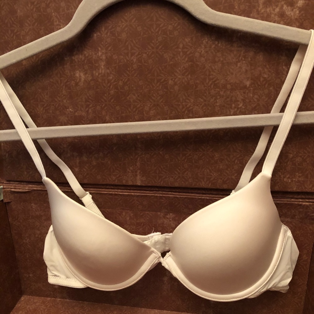 Calvin Klein Push up demi bra
